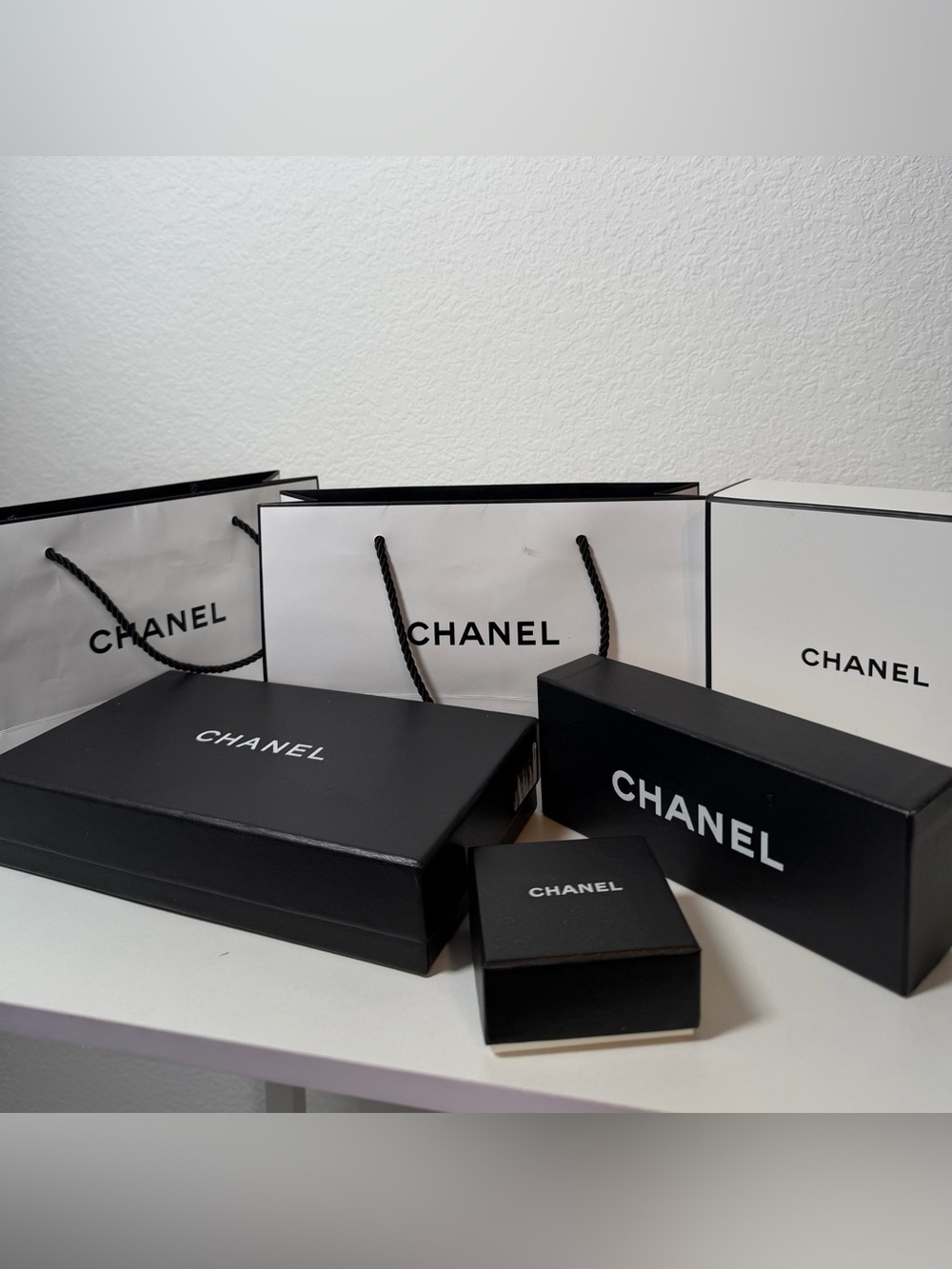 Bundle Chanel Boxes & Giftbag